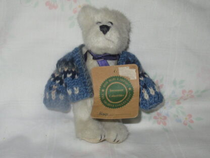 Alastair, Hans, Edith Glorybear, Eden and Bear with Overalls - Image 4