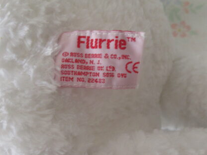 Flurrie - Russ Berrie and Co Teddy Bear with scarf - Image 3