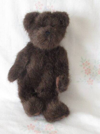 Boyds Bears - Glenda and Brown Bear with Paw Print Feet - Image 7