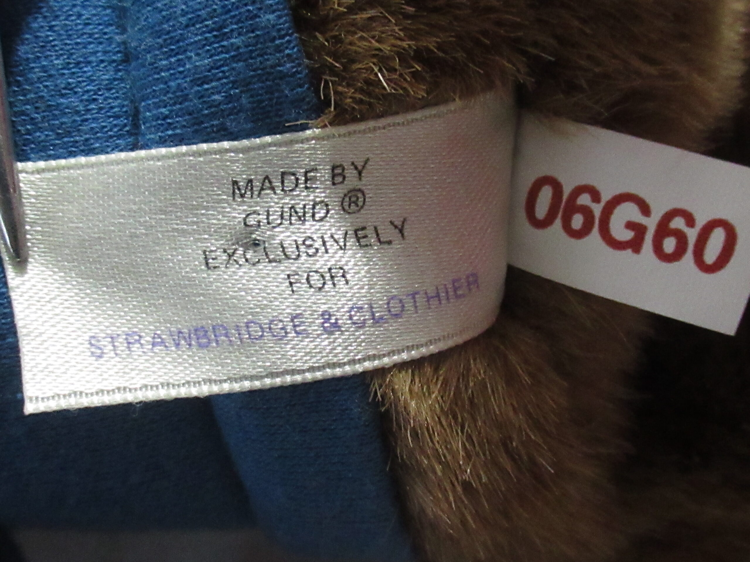 Gund 1993 Strawbridge & Clothier Philadelphia Teddy Bear - Image 5