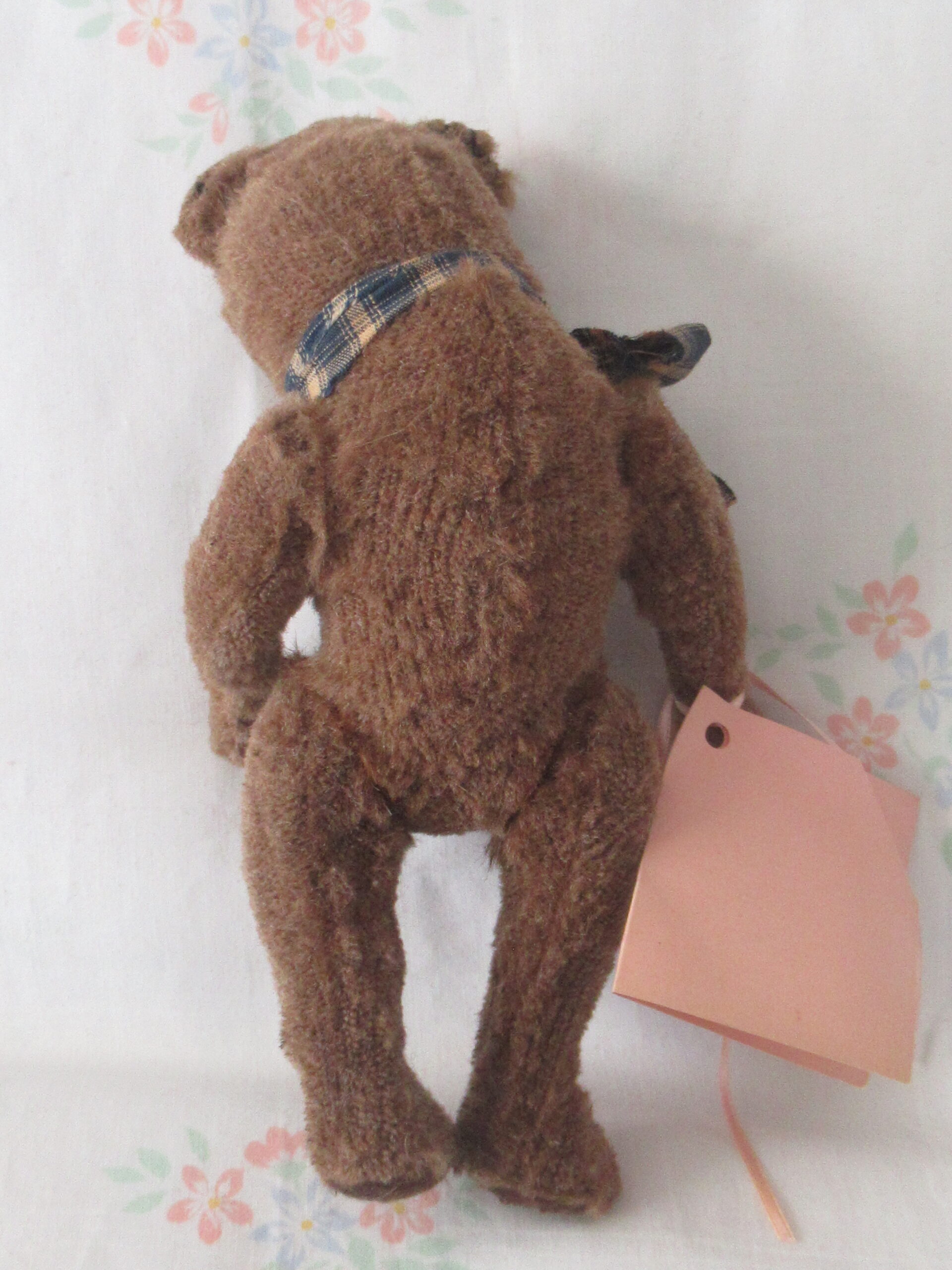 Hump Back Bear - Sweet Annie Everlastings and Keepsakes - Image 4