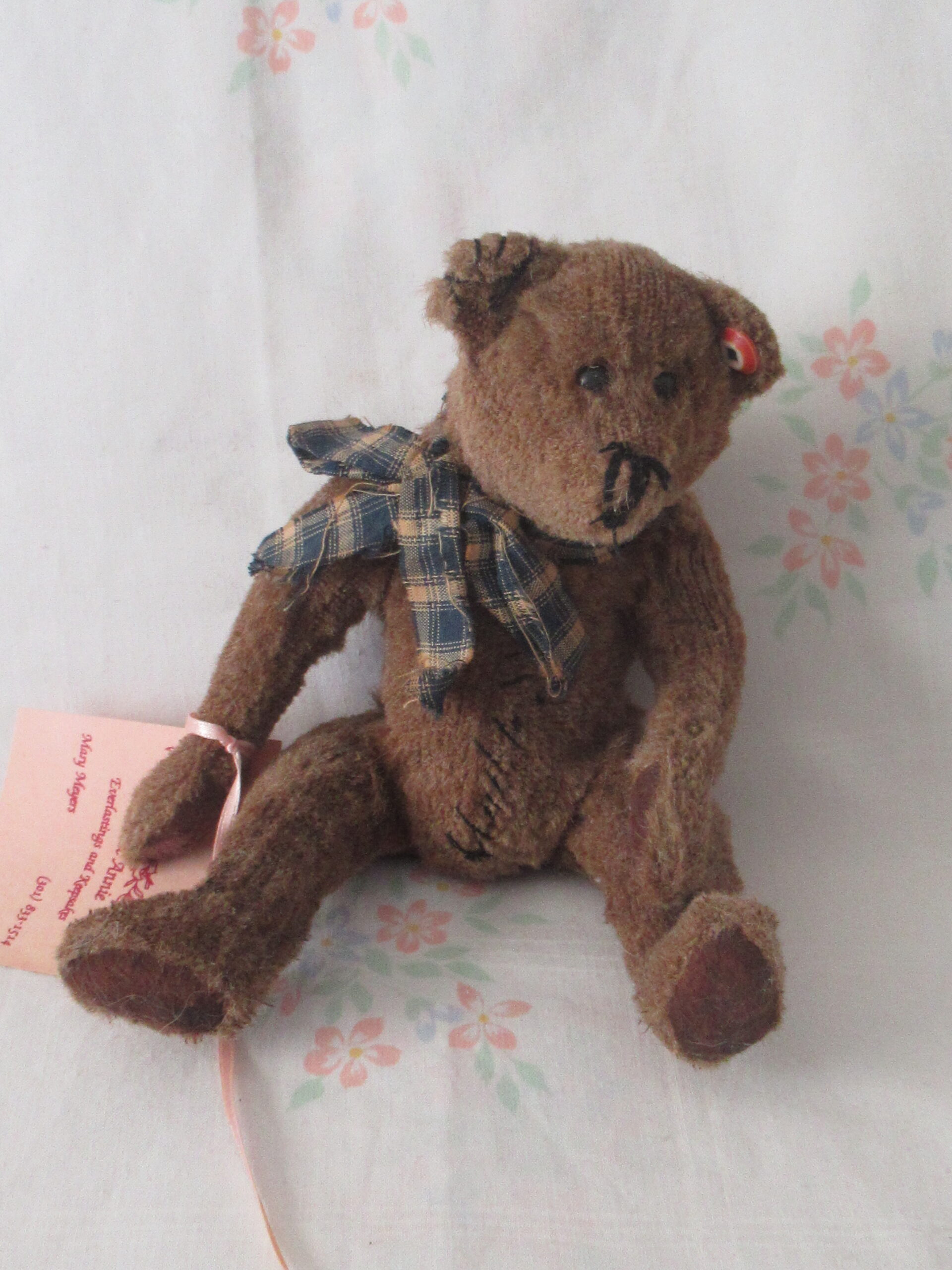 Hump Back Bear - Sweet Annie Everlastings and Keepsakes - Image 3