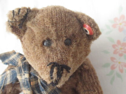 Hump Back Bear - Sweet Annie Everlastings and Keepsakes - Image 2