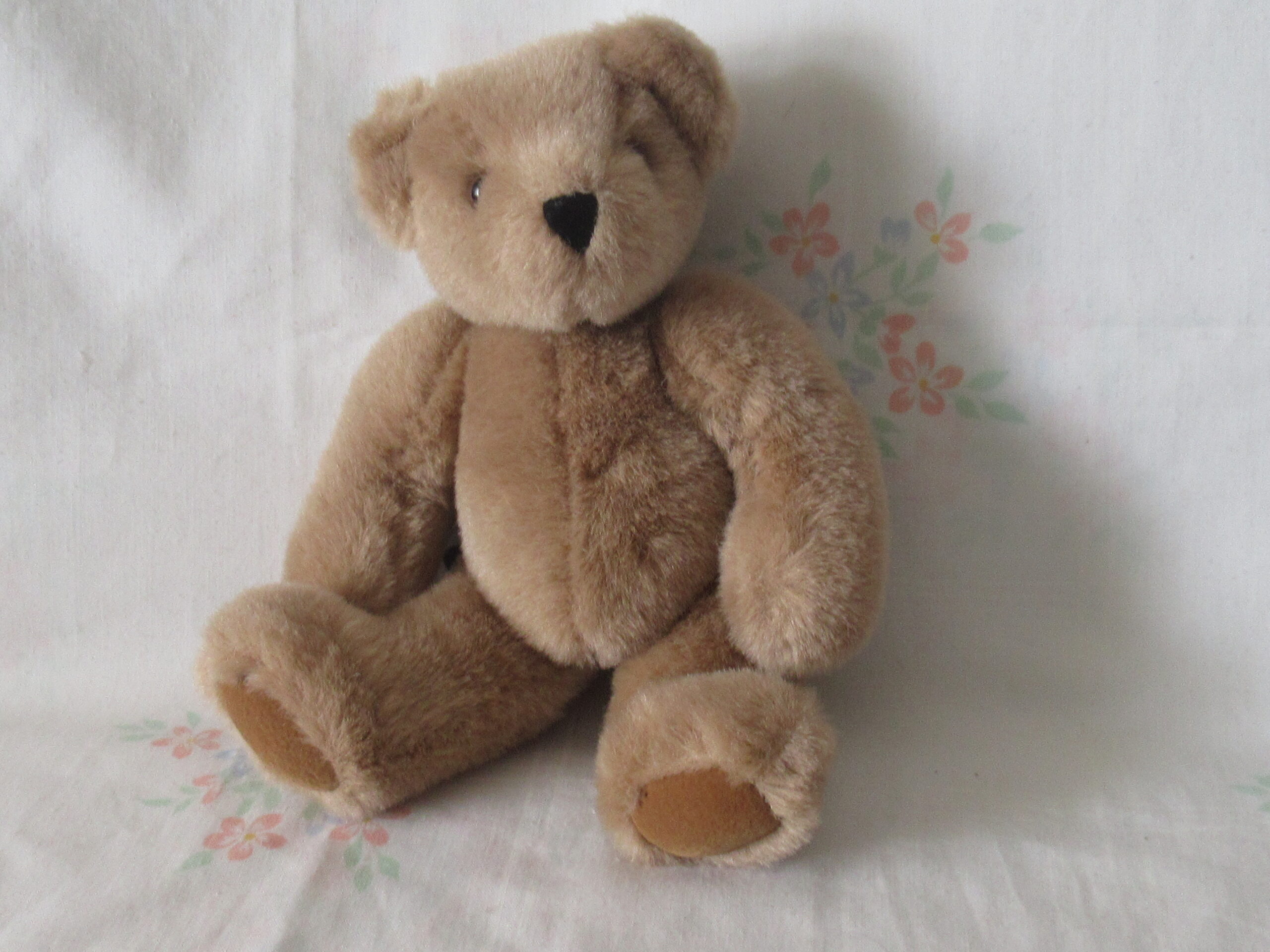 Vermont Teddy Bear Company - 9 Inch Teddy Bear - Image 3