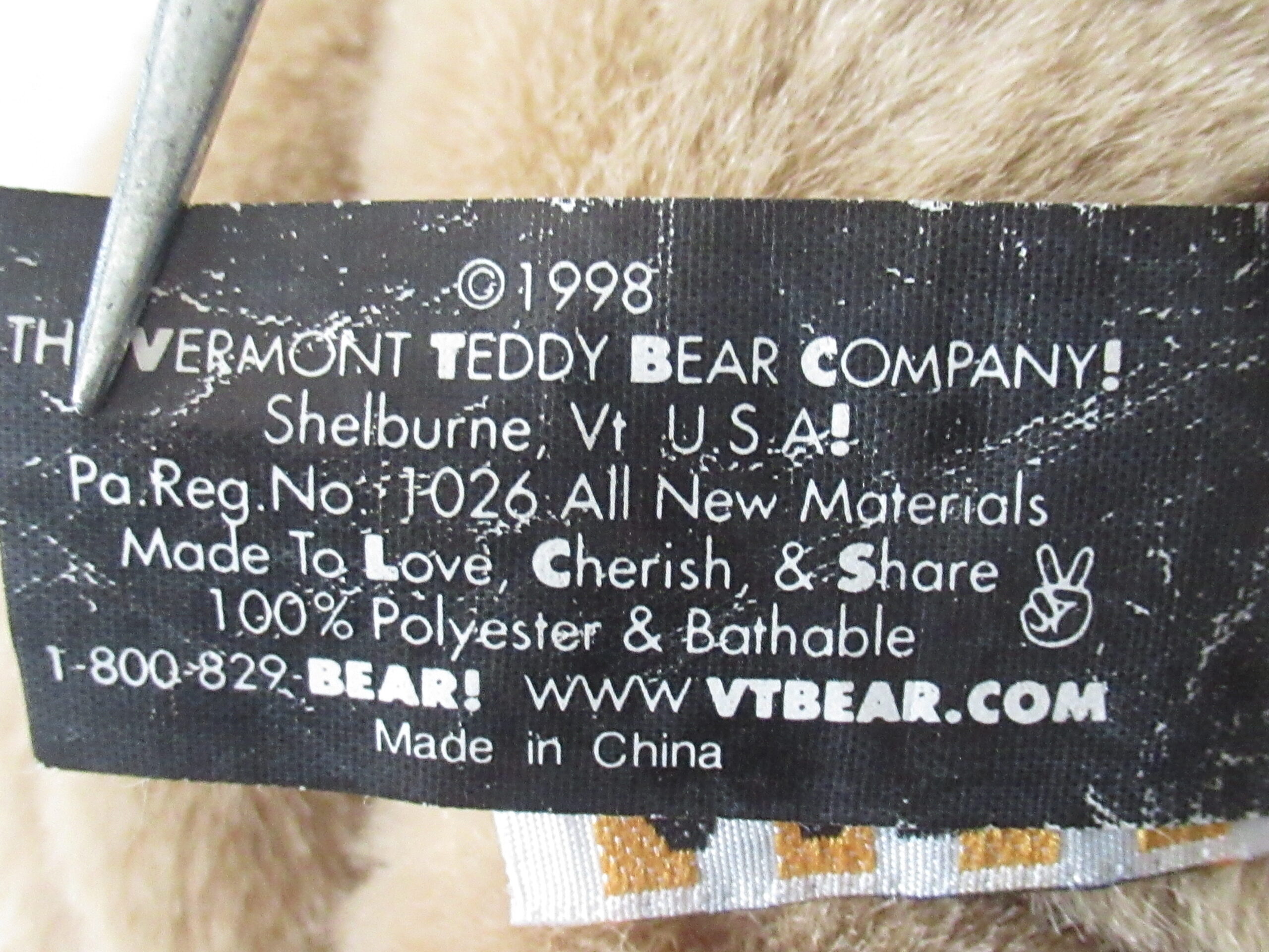 Vermont Teddy Bear Company - 9 Inch Teddy Bear - Image 9